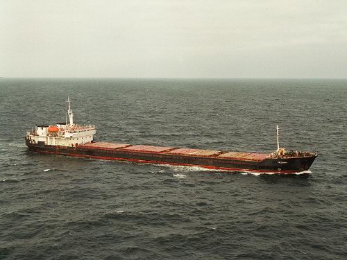 http://allships.info/photonew.php?ph=883/8833881_2.jpg
