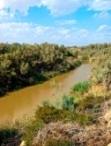 http://us.cdn3.123rf.com/168nwm/dbajurin/dbajurin1004/dbajurin/river-jordan-in-bethany-border-between-jordan-and-israel.jpg