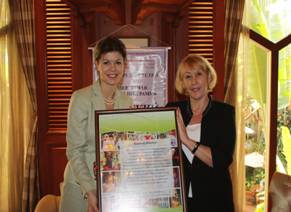 http://*****/download/public_events/Russian_lang_19_Jan_2012/8.jpg