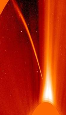 ����:SOHO sungrazer with prominent tail.jpg