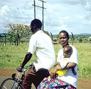 http://upload.wikimedia.org/wikipedia/commons/thumb/a/a4/Bicycle-taxi.jpg/220px-Bicycle-taxi.jpg