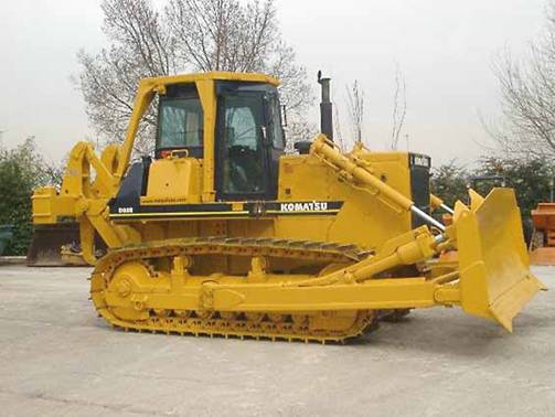 Construction Equipment � KOMATSU D85A-21 For Sale