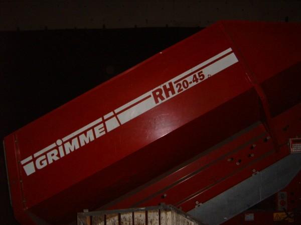s3700043.jpg