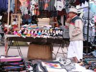 ��������: Mercado de los ponchos Otavalo web