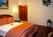��������: Plaza Sucre room web