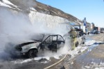 В районе авторынка при столкновении загорелись два автомобиля