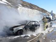 Две машины сгорели после ДТП в районе авторынка