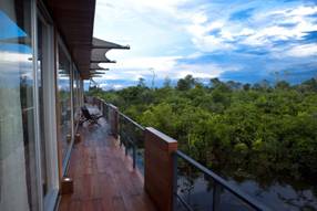 http://*****/images10/plavuchij-pyatizvezdochnyj-otel-na-amazonke/6.jpg