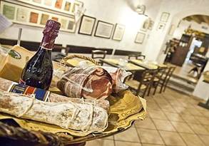 http://newsletter.larus.it/images/1/List%20Images/salsamenteria--400x320.jpg