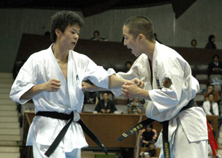 http://gbring.com/sokuho/result/images/2008_11/_kyokushinkan_02.jpg