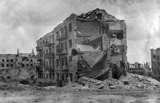 File:Pavlov's House.jpg