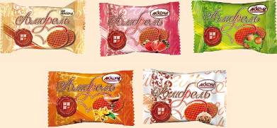 Бисквитные вафли с мягкой карамелью:клубника, лесной орех