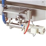 http://www.bakon.eu.com/lang/uploads/pics/Fondant_pouring_machine_13.jpg