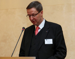 http://russland.ahk.de/typo3temp/pics/1a7a3e5832.jpg