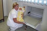 http://*****/images/babybox_02.jpg