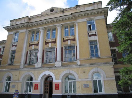 Дом Красной армии (Дом Инвалидов; Дом Офицеров; Красный проспект, 63). Новосибирск - Новониколаевск. Архитектор А.Д. Крячков