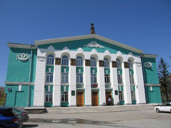 Клуб им. А.А. Жданова (сейчас - ДК «Энергия») на Красном проспекте, 171/4 в Заельцовском районе г. Новосибирска