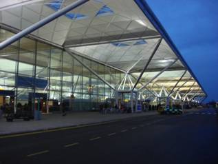 ��������: Macintosh HD:Users:edgar:Documents:����_��:�������� ������� ������:London_Stansted_Airport.jpg