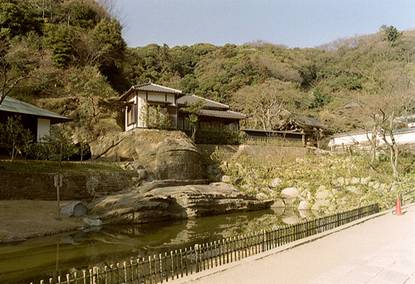 http://farm7.staticflickr.com/6111/_.jpg