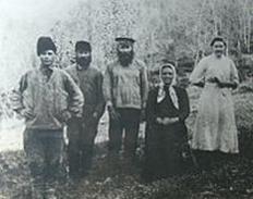 http://upload.wikimedia.org/wikipedia/commons/thumb/3/36/Koshman.JPG/200px-Koshman.JPG