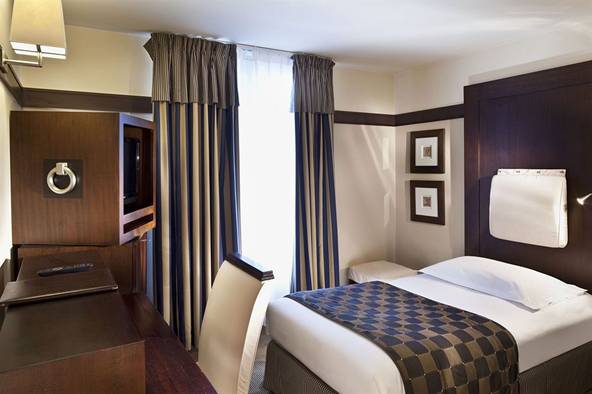 http://ostrovok-st.ngenix.net/t/orig/mec/hotels/1000000/570000/565000/564956/564956_43_b.jpg