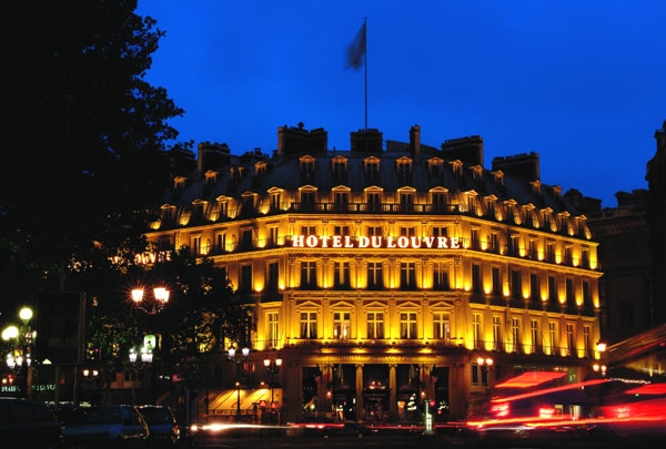 http://*****/france/images/du_louvre/du_louvre12.jpg