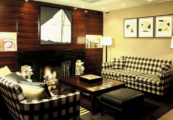 http://images.pegs.com/imageRepo/1/0/29/690/33/parvd_phototour03.jpg
