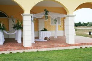 Lighthouse_wedding1.jpg
