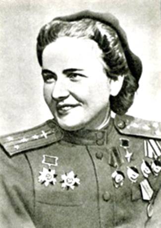 PopovaNadVas.jpg