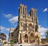 http://www.paradoxplace.com/Photo%20Pages/France/Burgundy%20Champagne/Reims/Reims_Cathedral_West/Images/Reims-WFront-Sept07-DE4330sAR.jpg