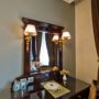 http://q-cd.bstatic.com/images/hotel/square90/134/.jpg