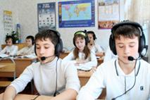 Занятие в мобильном лингафонном кабинете "Диалог-М"