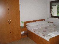 JURIC * * * - Baska Voda Apartmani Ljetovanje 9
