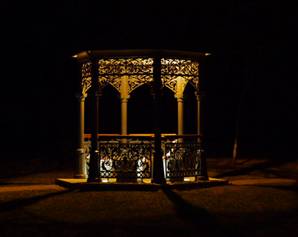 http://*****/photos/hk/nght/pix/P1120653.JPG