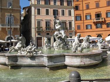 Файл:Fontana del Nettuno-Piazza Navona-Rome.jpg