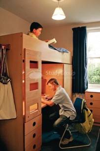 Описание: проживание в Warminster School