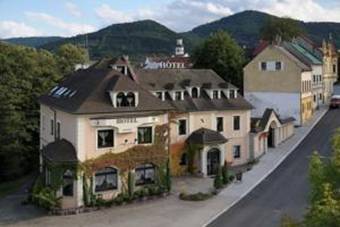 Hotel2.jpg