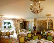 http://luxus.welt.de/sites/default/files/styles/giant-teaser/public/img/negresco-salon-regence_1.jpg