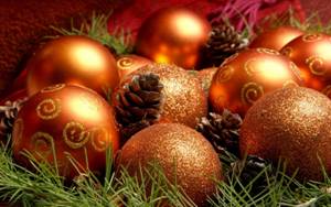 http://*****/UserFiles/Image/Estonia/NYeda/Holidays_New_Year_wallpapers_Christmas_Tree_2011_025376_.jpg