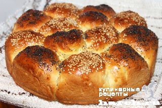 Праздничный немецкий хлеб