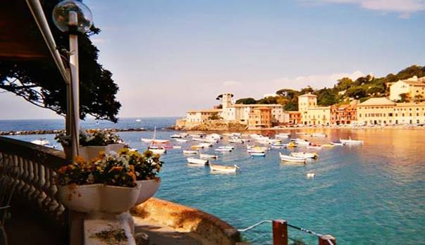 http://*****/data/Italy/23.jpg
