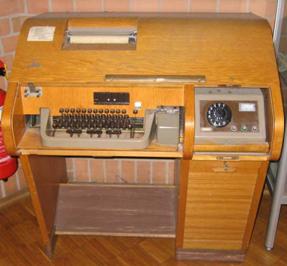 http://upload.wikimedia.org/wikipedia/commons/0/0b/Telex.jpg
