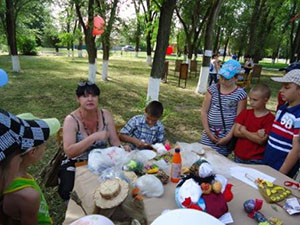 http://*****/files/dsc01657_p.jpg