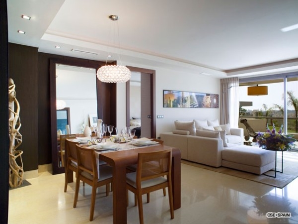http://www.costadelsol-estates.com/fotos/propiedades/10/Foto11.jpg
