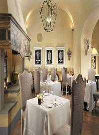 http://www.castellodelnero.com/d/castellodelnero/media/Restaurant_and_Bar/__thumbs_802_533_crop/Castello_del_Nero_-_Restaurant_fireplace.jpg