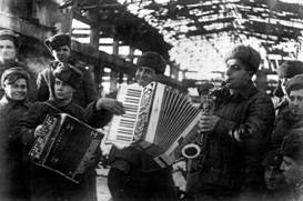 http://*****/wp-content/uploads/2013/02/Stalingrad.jpg