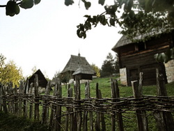 Sirogojno_village