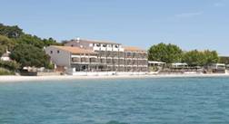 http://www.map-france.com/hotel/photo-hotel.php?&photo=http%3A%2F%2Faff.bstatic.com%2Fimages%2Fhotel%2Fmax500%2F119%2F.jpg