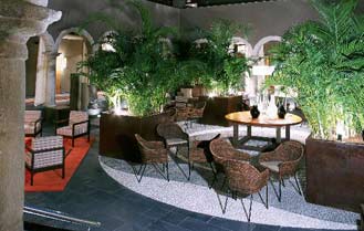 Claustro