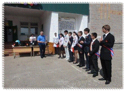 C:\Users\horosh\Documents\фото май 2013\последний звонок, субботник - редакция\DSC04008.JPG